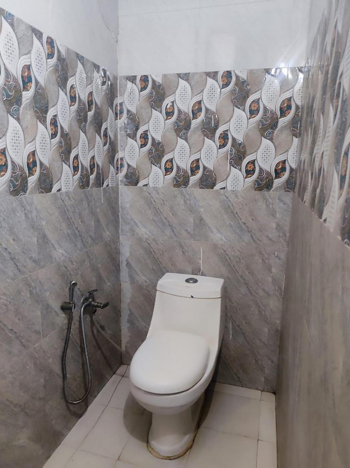 Hotel Devrana Delhi Airport New Delhi Bagian luar foto
